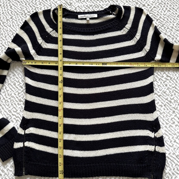 Cupcakes and Cashmere Striped Black & White Sweater, Zipper Accents, Size Small - Picture 10 of 10